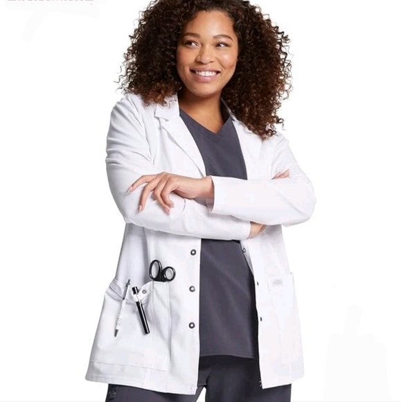NWT Dickies Xtreme Stretch Women's Scrubs Lab Coats Snap Front White Size 3XL. - Picture 1 of 12